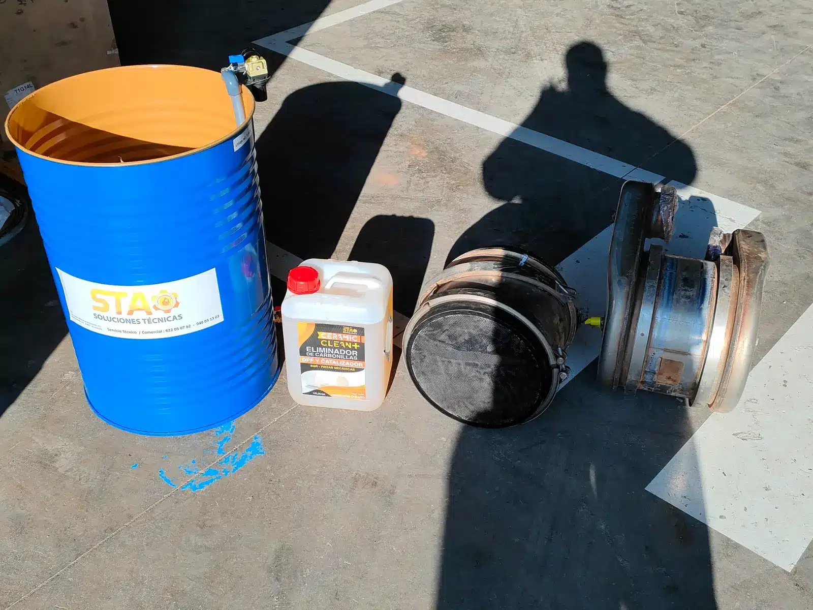 Equipo y química STAUTOMOCION para limpieza profesional DPF