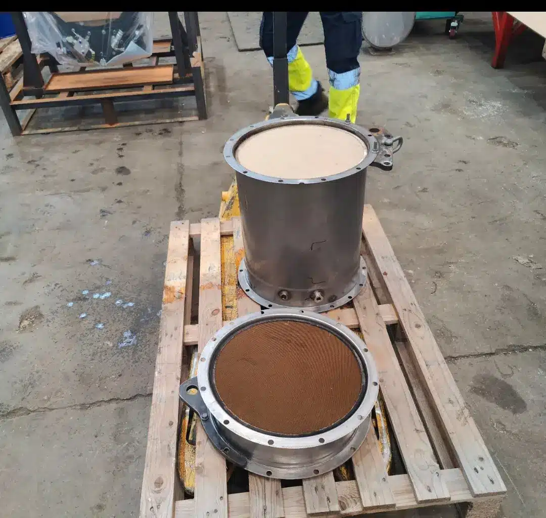 Filtro DPF Komatsu después de la limpieza