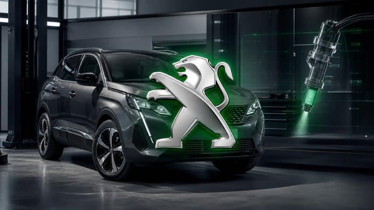 Fallo AdBlue Peugeot BlueHDi: aviso UREA, anticontaminación y diagnóstico SCR