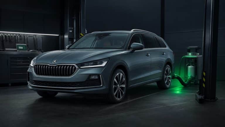 Škoda TDI en taller con diagnóstico de fallo AdBlue y sistema SCR
